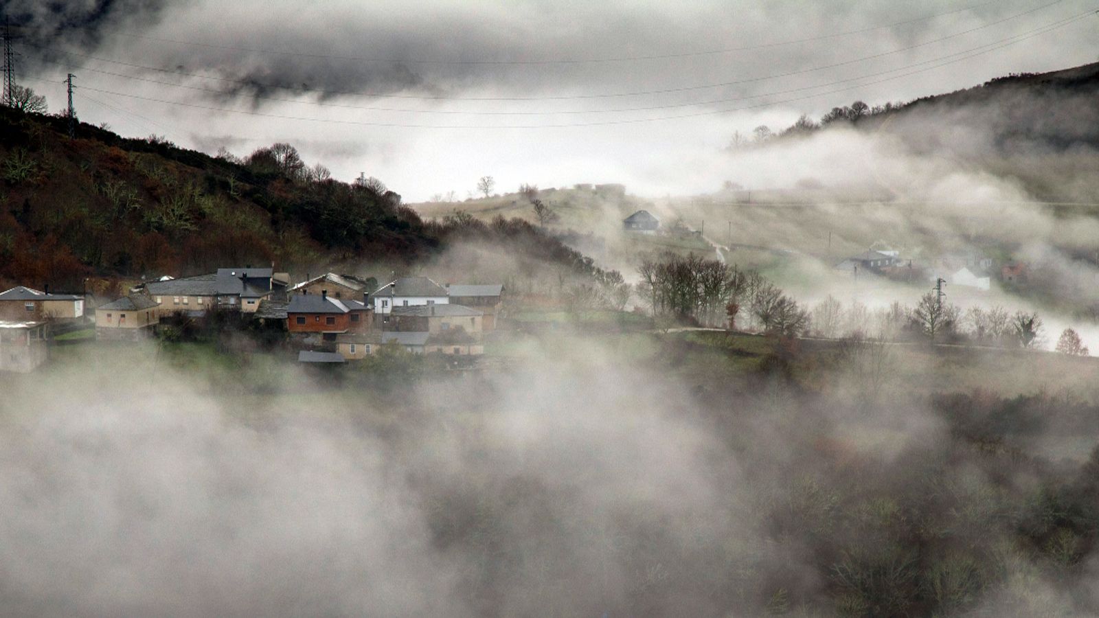 El tiempo: Nieblas en bastantes zonas de Península y temperaturas nocturnas significativamente bajas     | RTVE Play