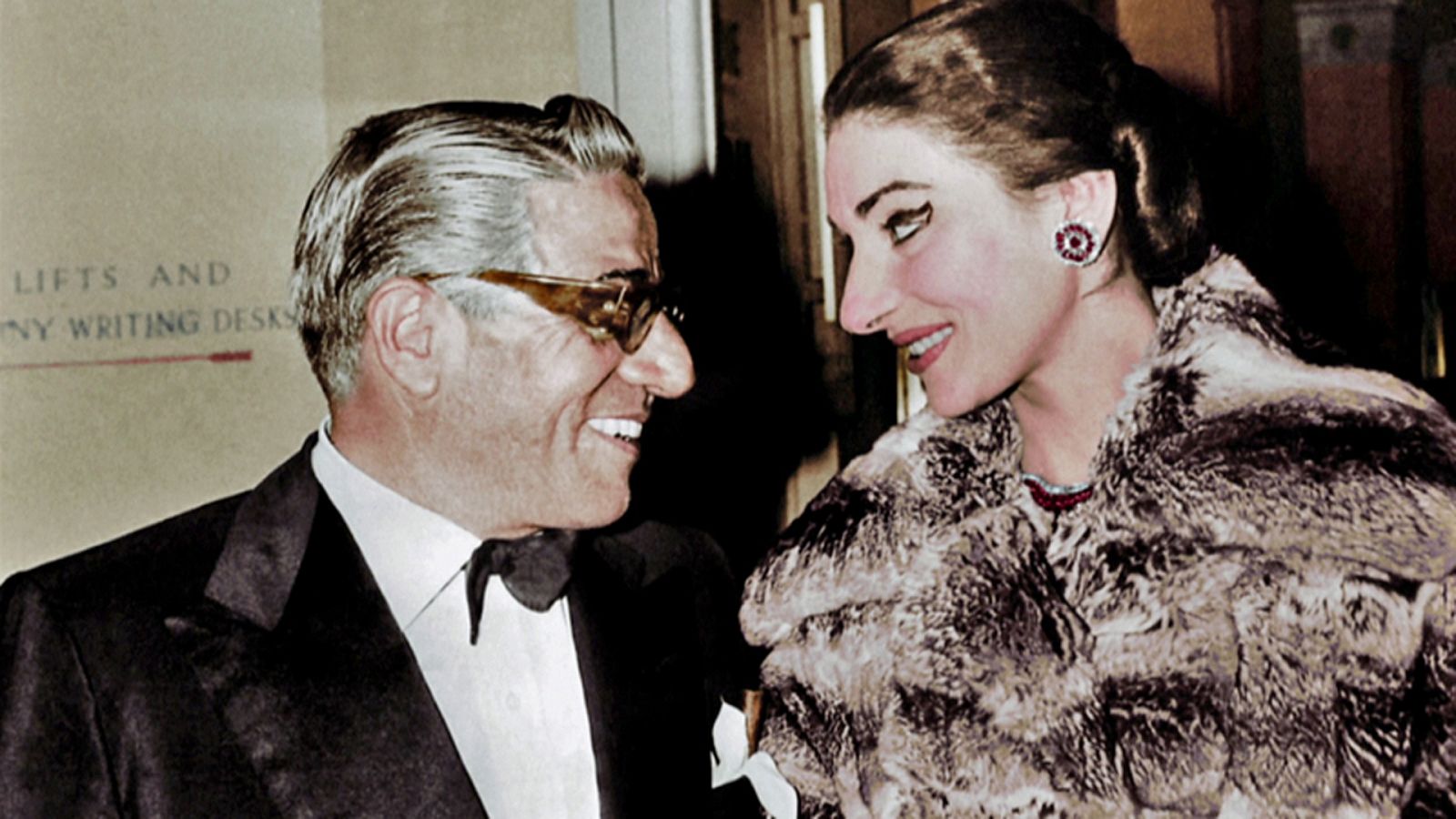 Documaster - Callas - Kennedy - Onassis. Dos reinas para un rey - RTVE.es