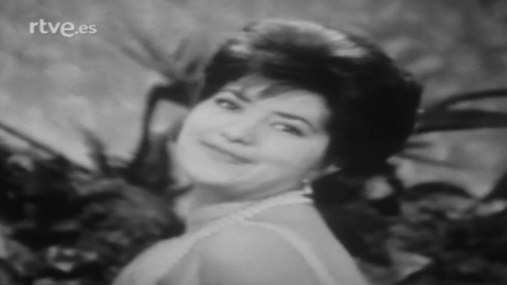 Conchita Bautista cantó "Estando contigo" en Eurovisión 1961