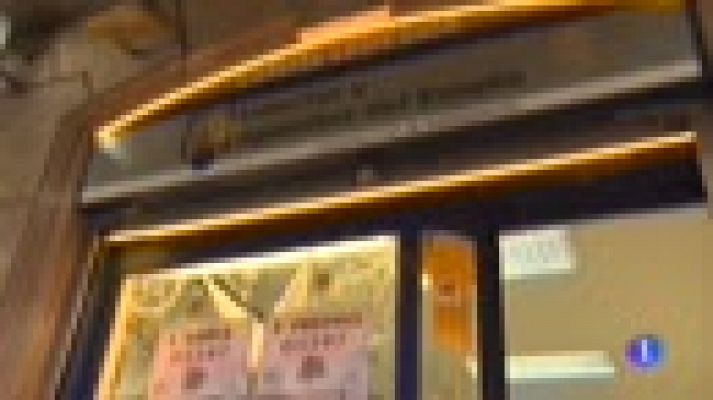 Telediario 1 - Cada español gastará una media de 18 euros en el sorteo de El Niño