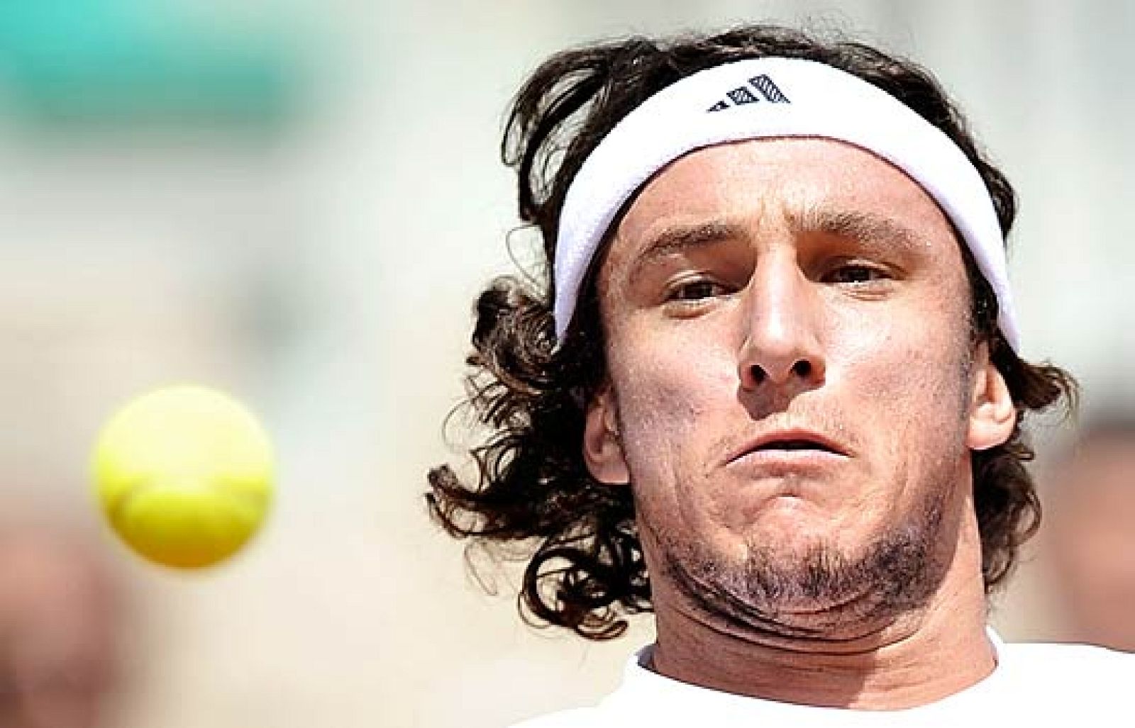 Mónaco acaba por los suelos ante Murray | Ver