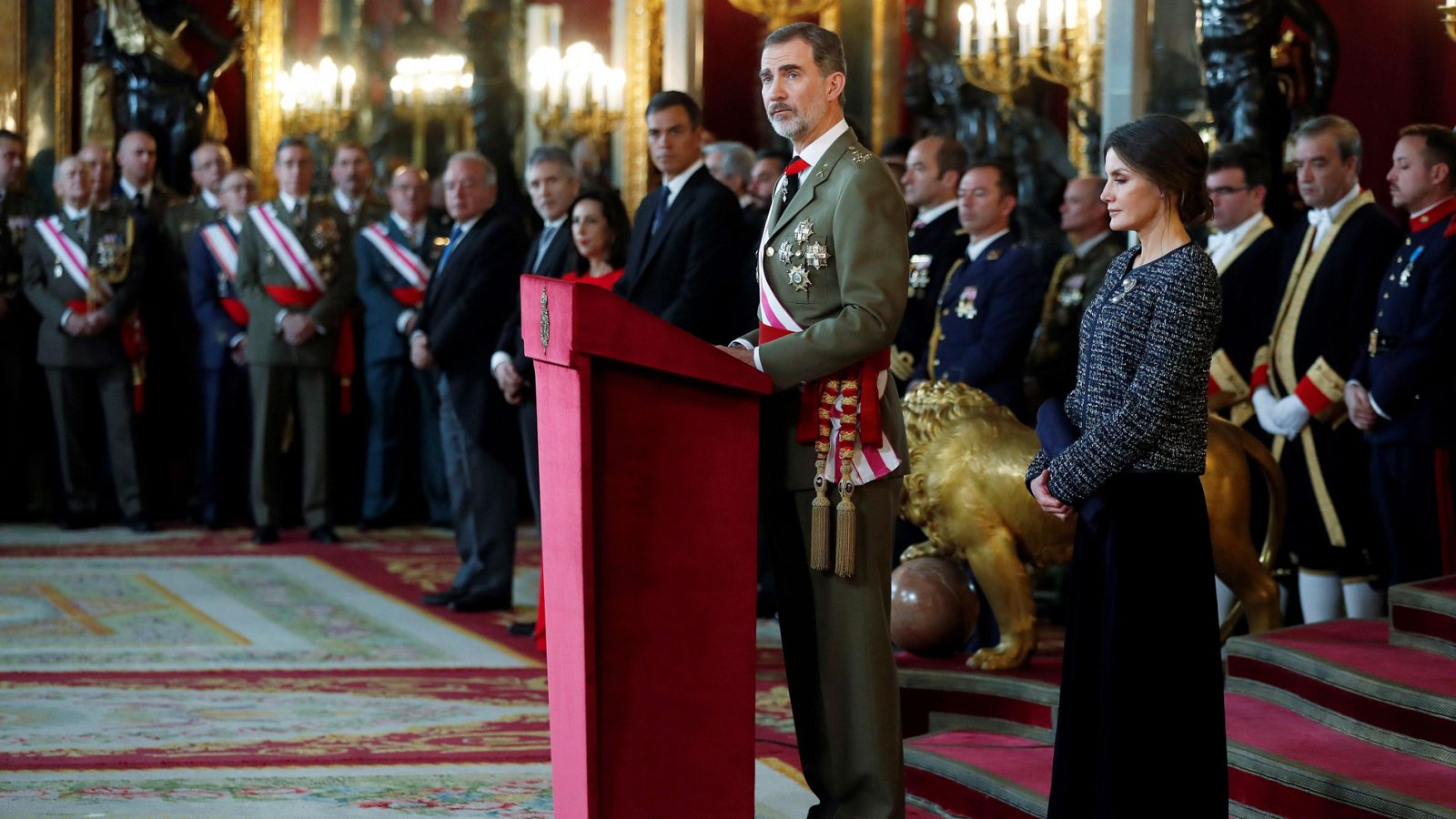 El rey reivindica la bandera como símbolo de unidad en la Pascua Militar - ver ahora