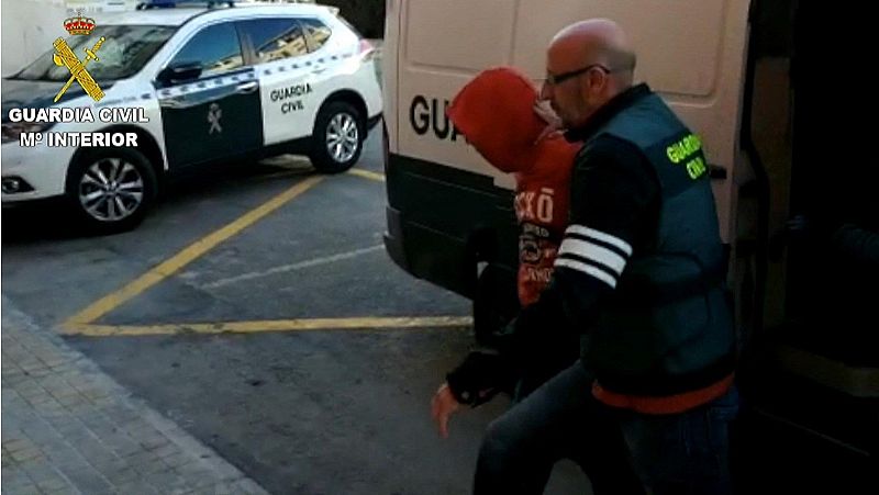 La hermana de uno de los detenidos denunció la presunta violación en grupo en Callosa, Alicante