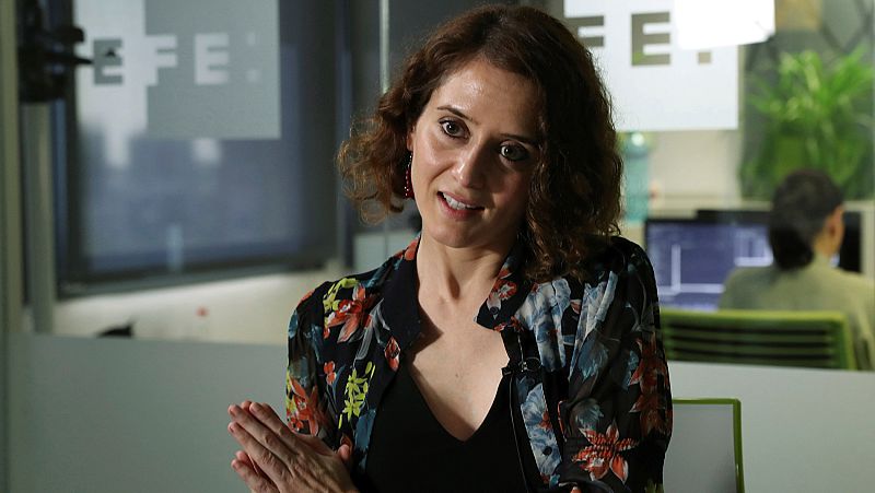 Díaz Ayuso: "No puede estar Cs poniedo líneas rojas a Vox y ninguneándole, cuando es evidente que el cambio se tiene que hacer con los tres"