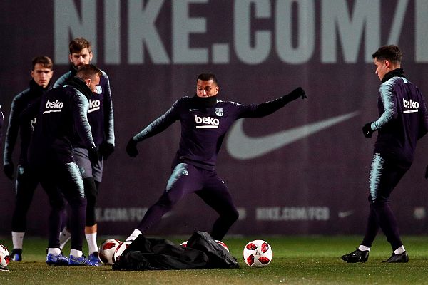 Telediario 1 - El Barça, sin Messi ni Suárez, para enfrentarse al Levante