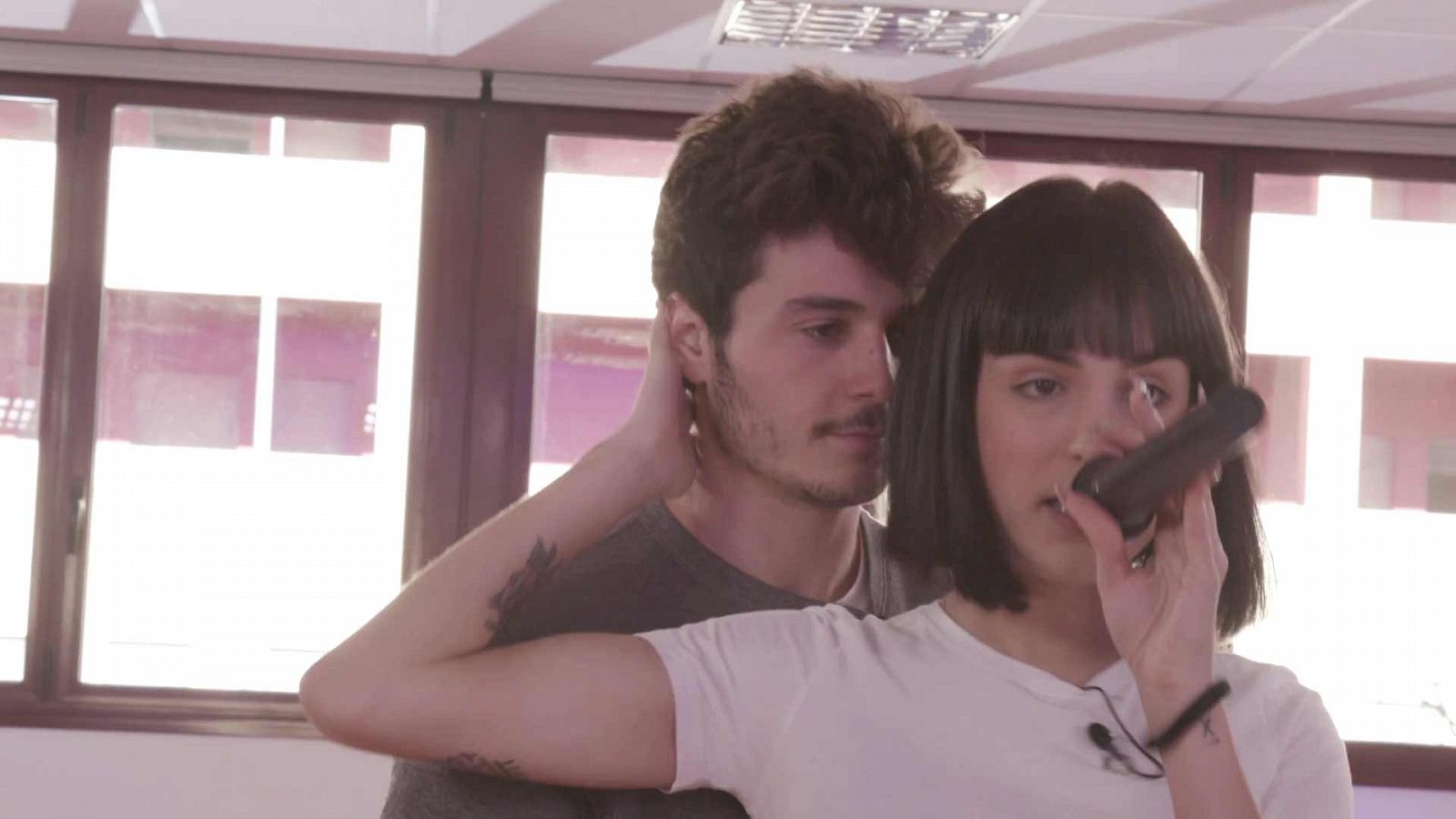 Eurovisión 2019 - Miki y Natalia ensayan "Nadie se salva"