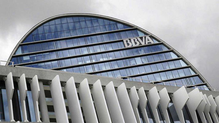 Telediario 1 - BBVA investiga desde junio la contratación de la firma de Villarejo