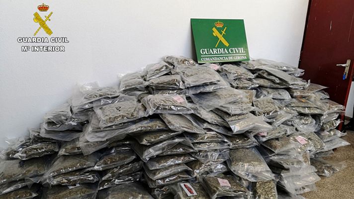 Cae una red con 2.700 kilos de marihuana lista para exportar