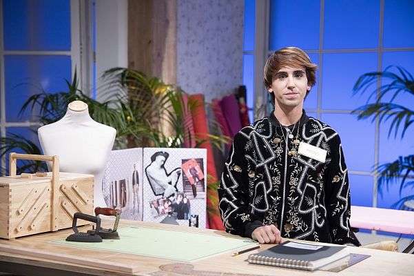 Maestros de la costura - Pedro 20 años. Huelva. Estudiante.