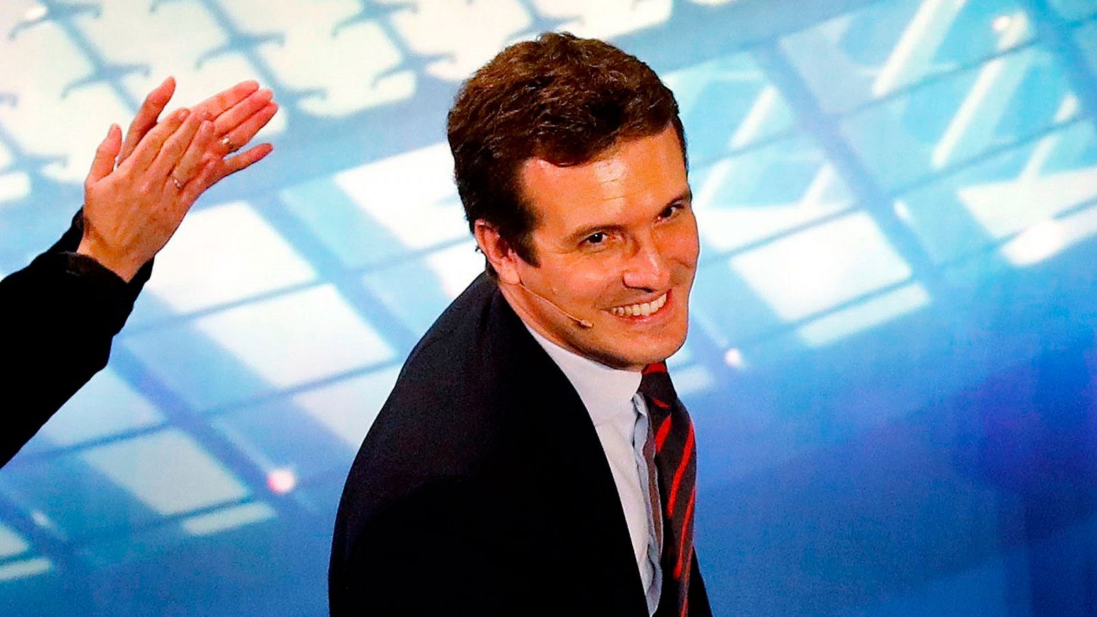 Telediario 1: Casado asegura que los presupuestos solo sirven para contentar a los "jefes de Sánchez" | RTVE Play