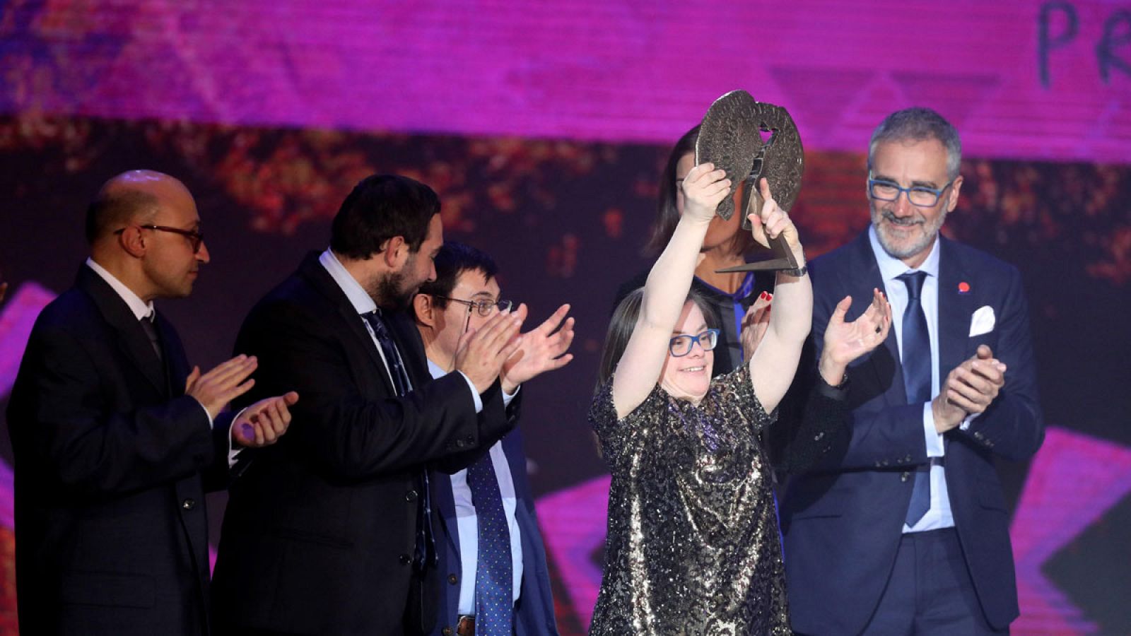 'Campeones', de Javier Fesser, triunfa en los Premios Forqué - Informativo 24h | Ver