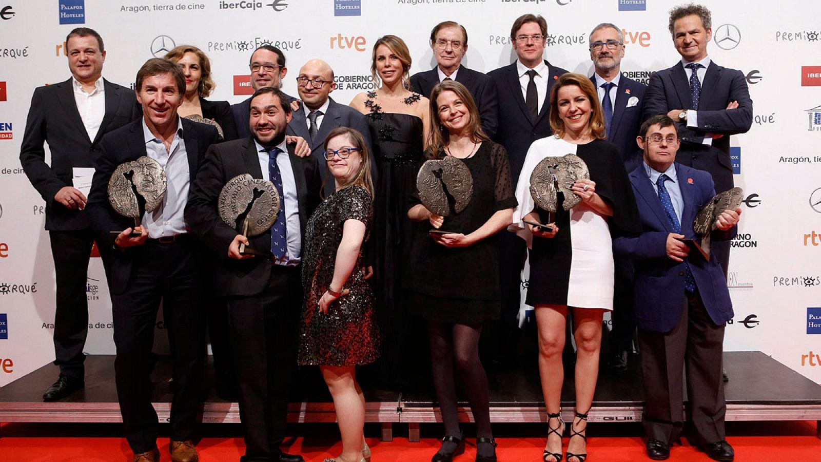 Telediario 1: 'Campeones' fue la gran triunfadora de los Premios Forqué  | RTVE Play