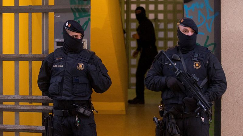 Los Mossos llevan a cabo una operación antiterrorista en Barcelona e Igualada 