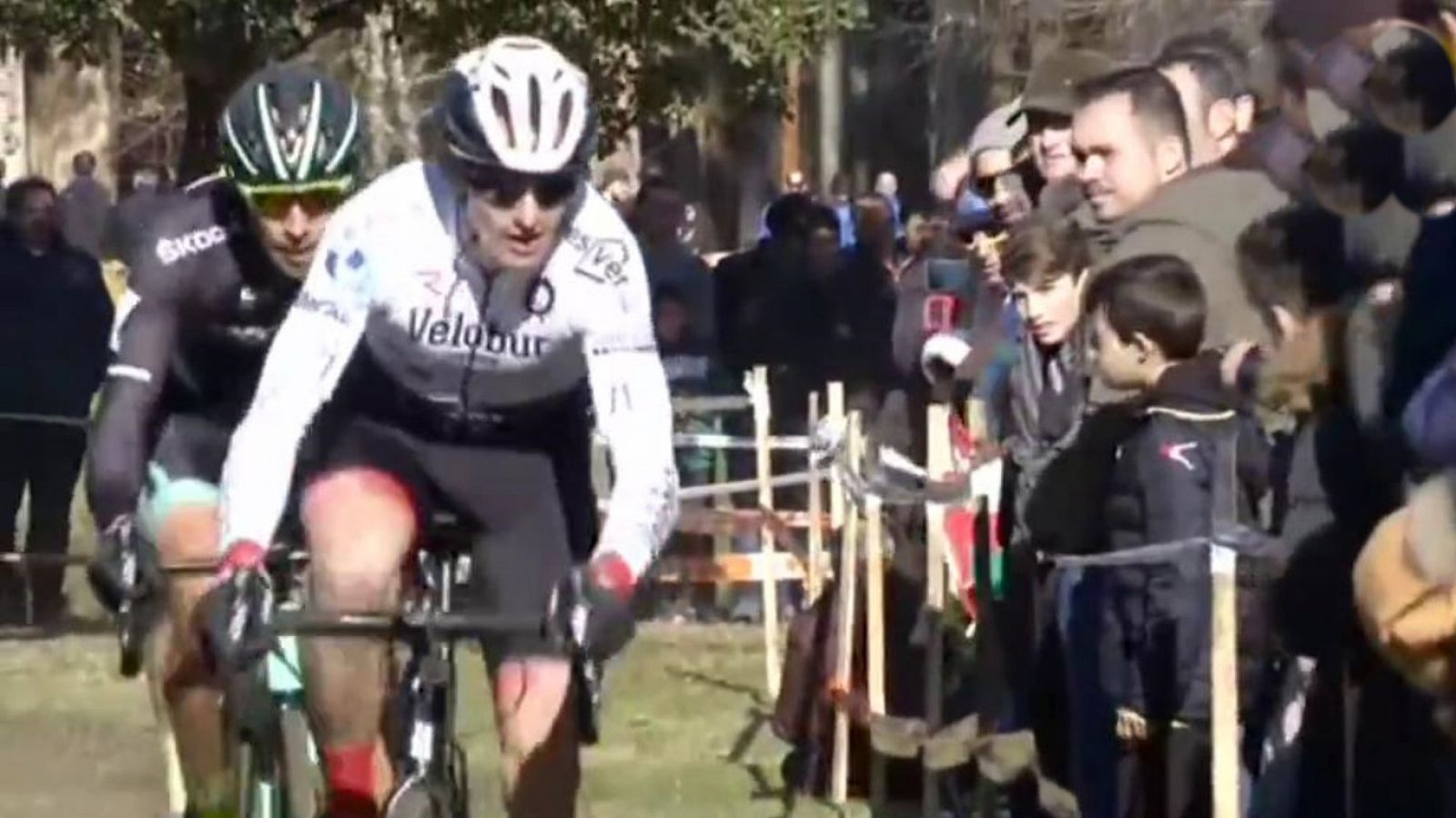 Ciclismo: Ciclocross - Campeonato de España Resumen | RTVE Play