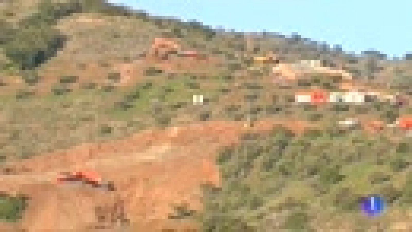 El rescate de Julen avanza con la preparación del terreno antes de excavar los túneles hasta Julen