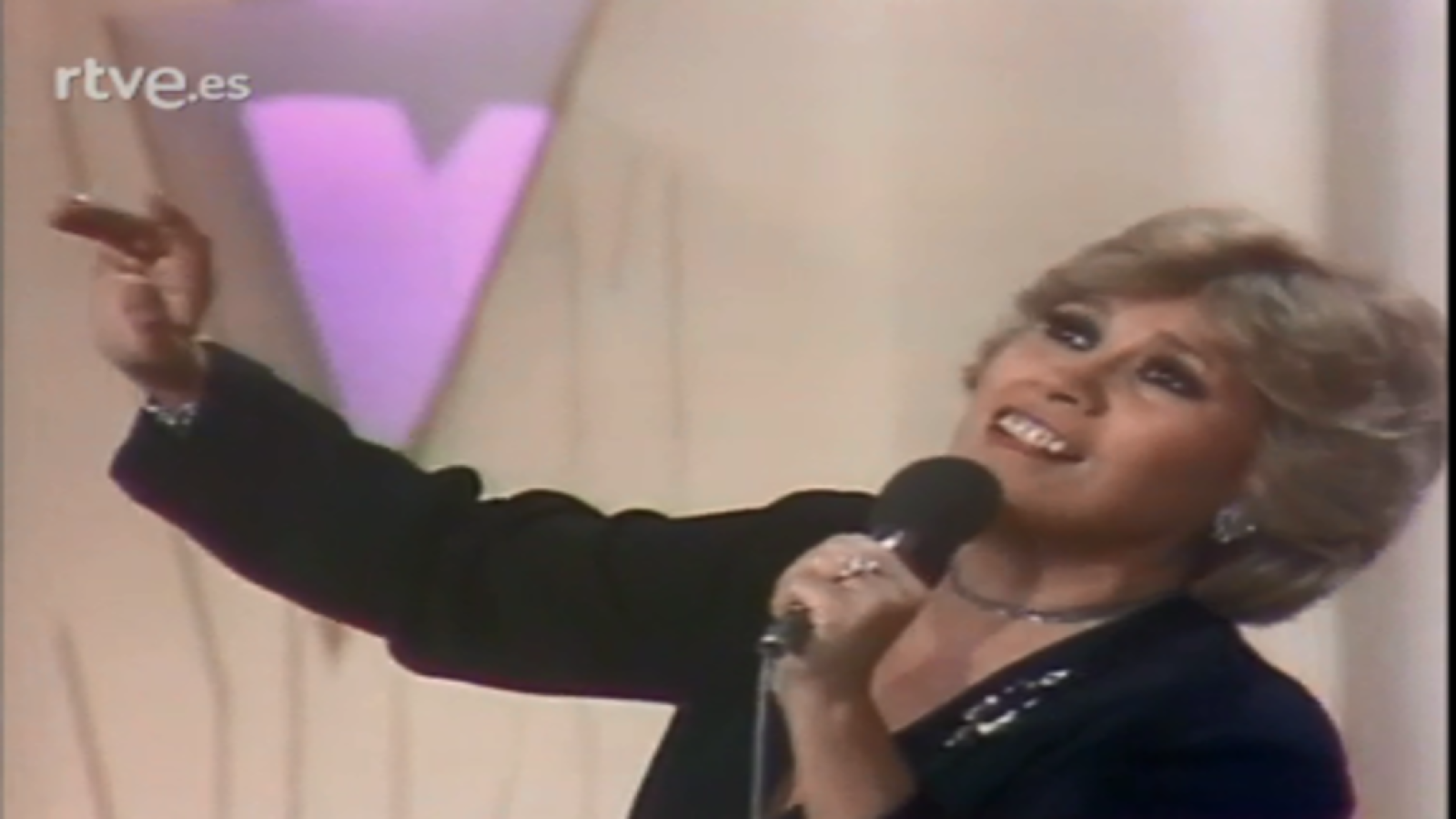 Canciones de una vida - Monna Bell - Un telegrama | Ver