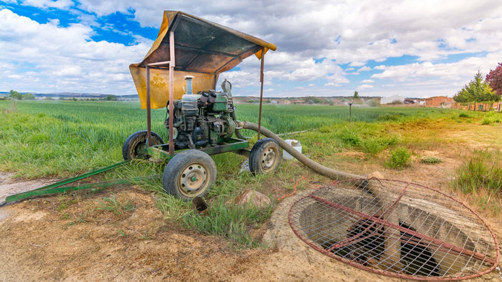 La fiscalía de Medio Ambiente de Huelva tiene censados entre 800 y 1000 pozos similares al de Totalán