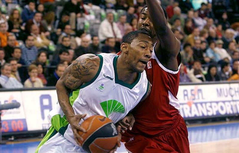 CB Granada 51-93 Unicaja