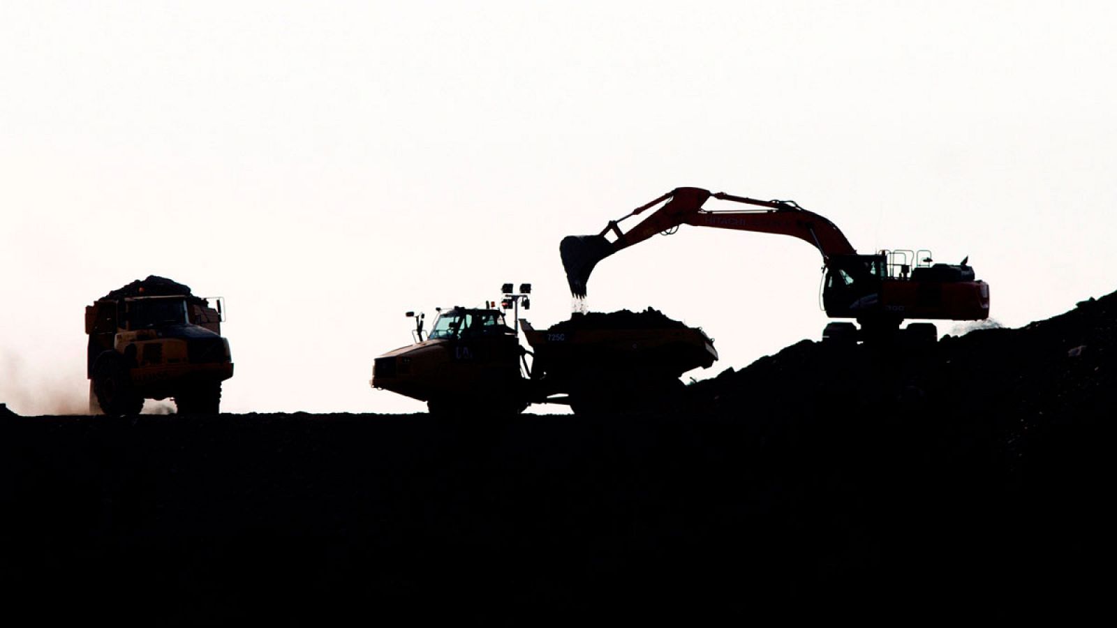 Se retrasan por problemas técnicos las labores de rescate de Julen previstas para la noche del viernes