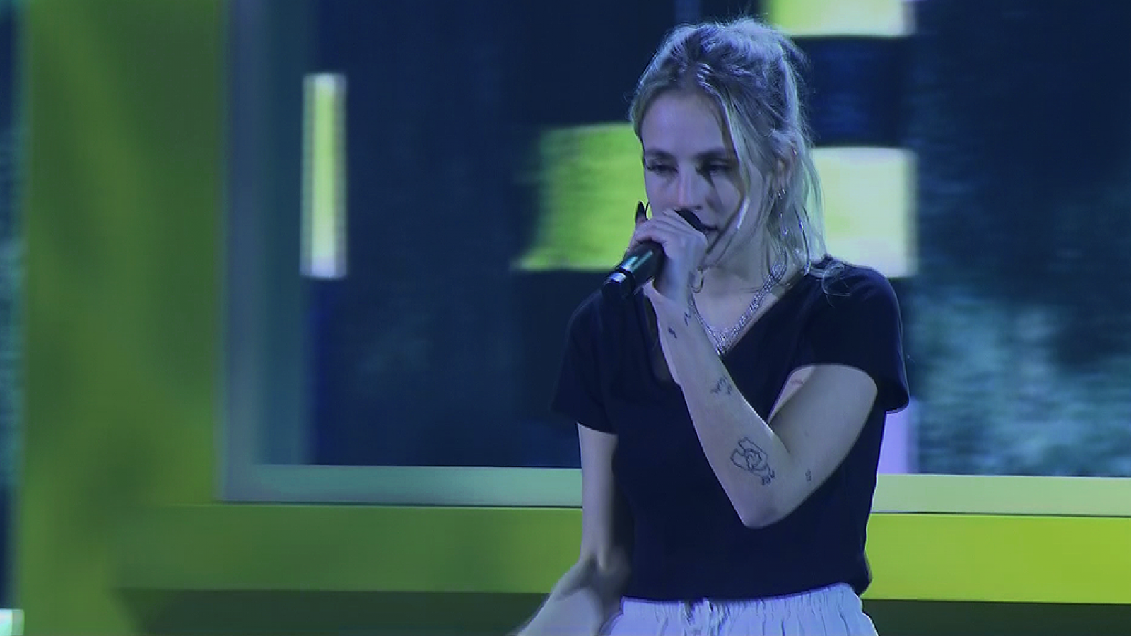 Eurovisión 2019 - Eurotemazo: Ensayo general de María cantando "Muérdeme" - Eurovisión | Ver