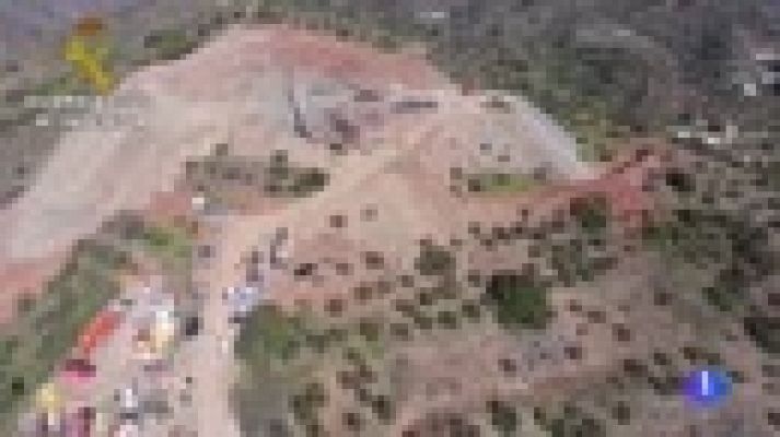 Telediario 1 - Investigan el pozo por el que cayó Julen y las circunstancias del accidente