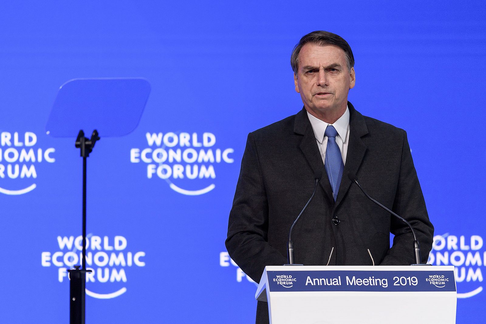 Davos - Bolsonaro: Bolsonaro promete abrir la economía brasileña al mundo - RTVE.es