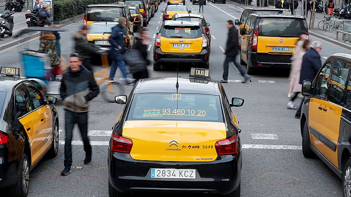 Telediario 1 - Así es un día para un conductor de vehículos con licencia VTC