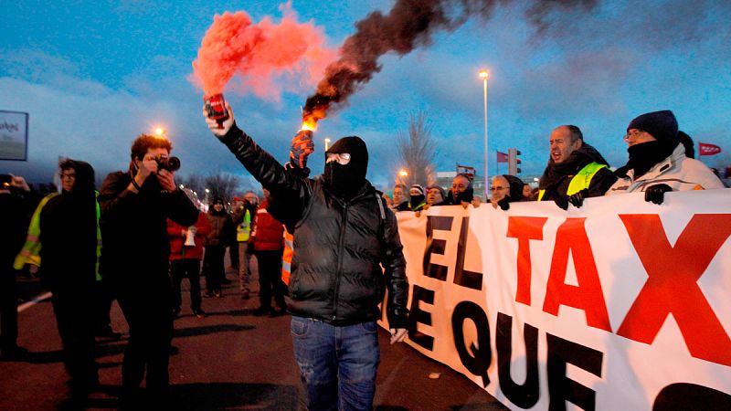 Tercera jornada de huelga de taxis en Madrid