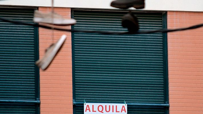 Telediario 1 - Los contratos de alquiler vuelven a tener una duración mínima de tres años y no se limita la fianza