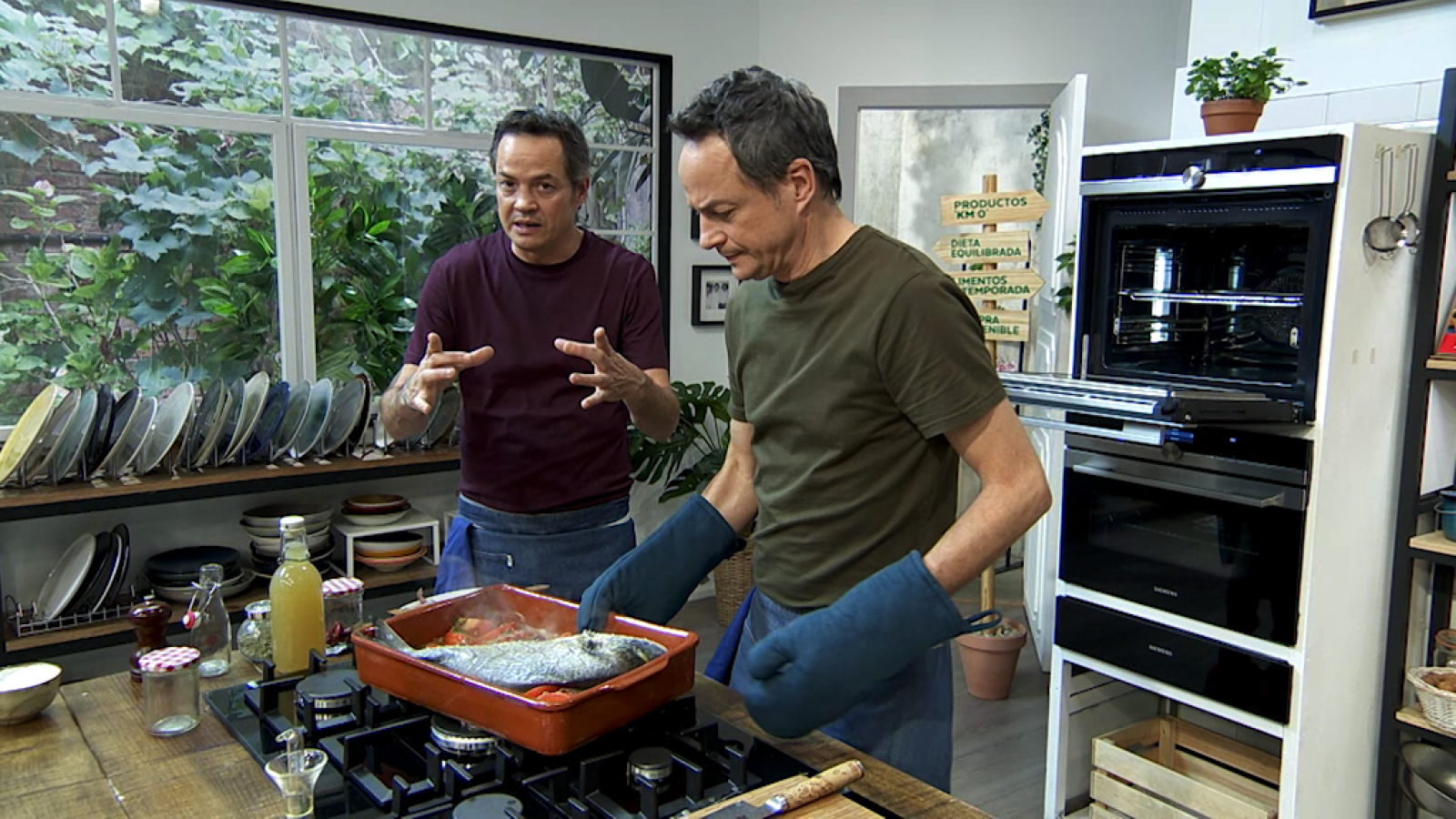 Torres en la cocina - Canelones de puerro y dorada a la marsellesa