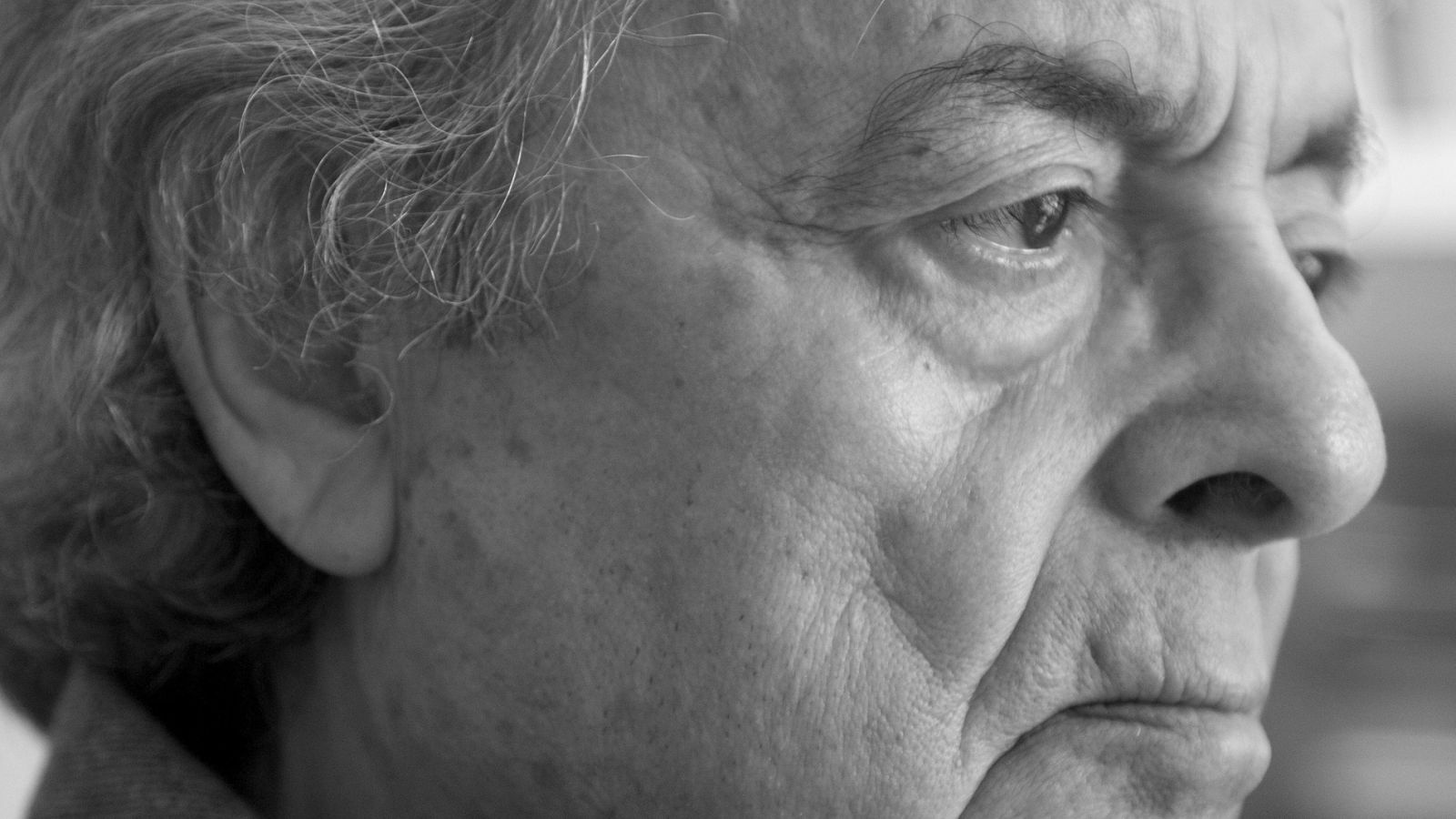 Adonis, el poeta que loa la paz en Siria