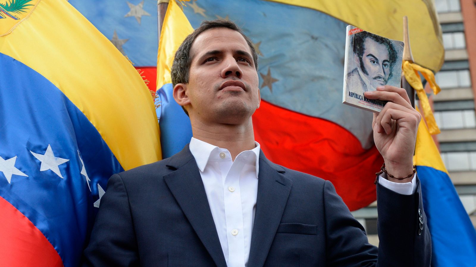 Venezuela: Guaidó dice que la amnistía para Maduro "está en la mesa"