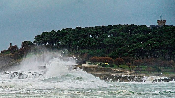 Vientos y oleajes muy fuertes en el norte peninsular