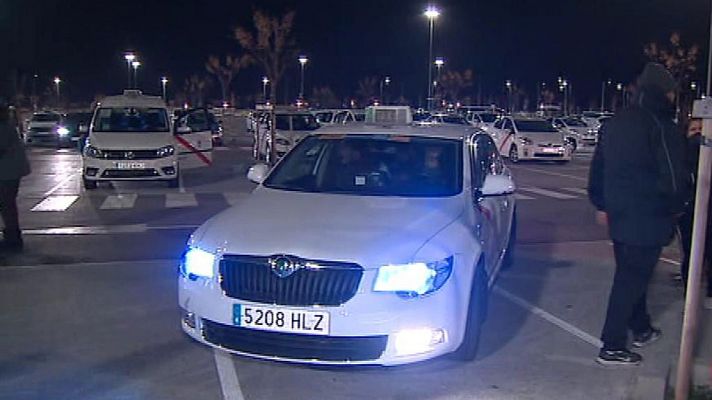 Los taxistas deciden continuar la huelga indefinida en Madrid por noveno día consecutivo