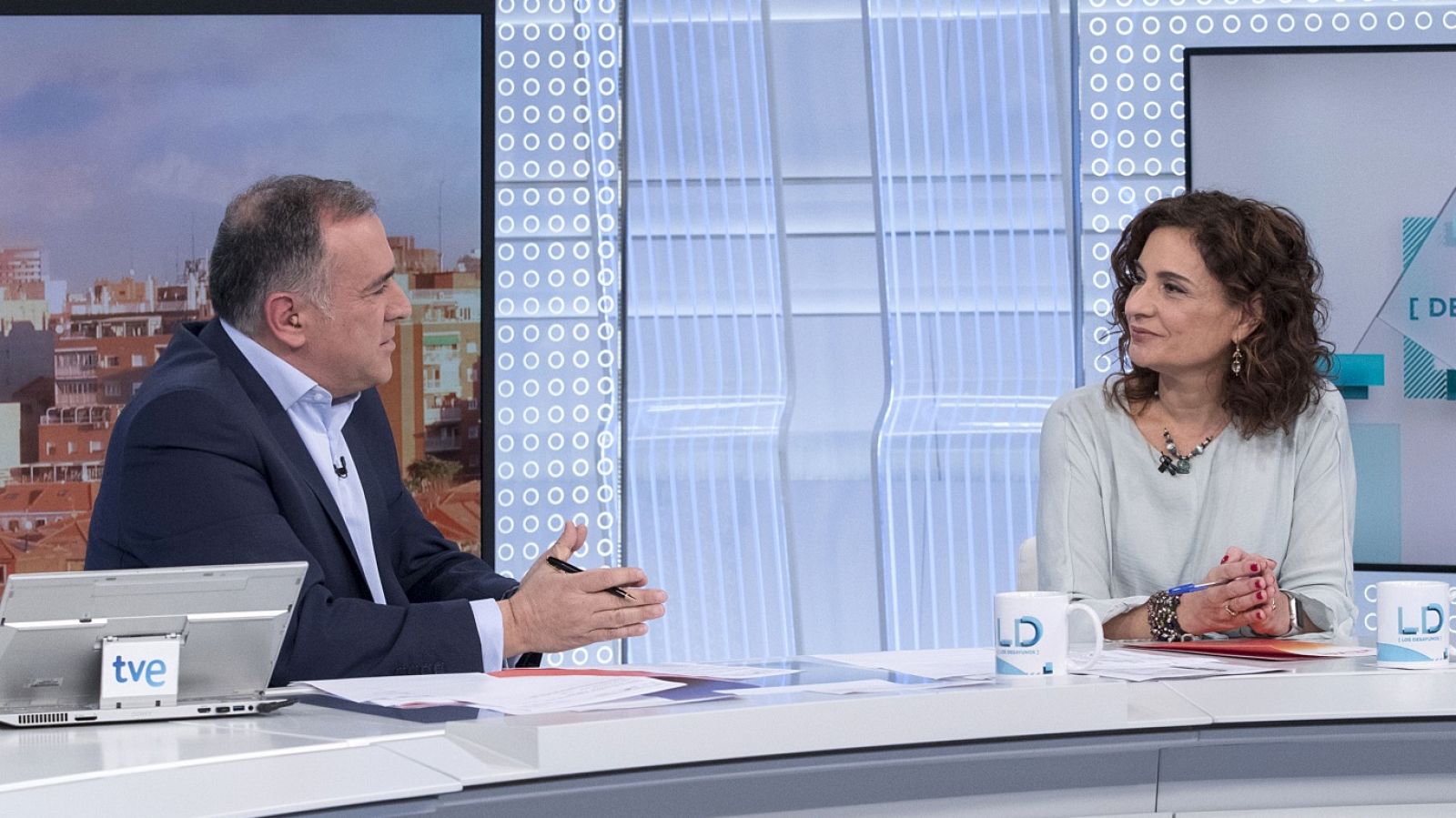 Los desayunos de TVE - María Jesús Montero, ministra de Hacienda, y Alberto Garzón, coordinador federal de IU