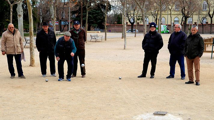 Se avecina un cambio histórico de la pirámide poblacional para el que piden que estemos preparados