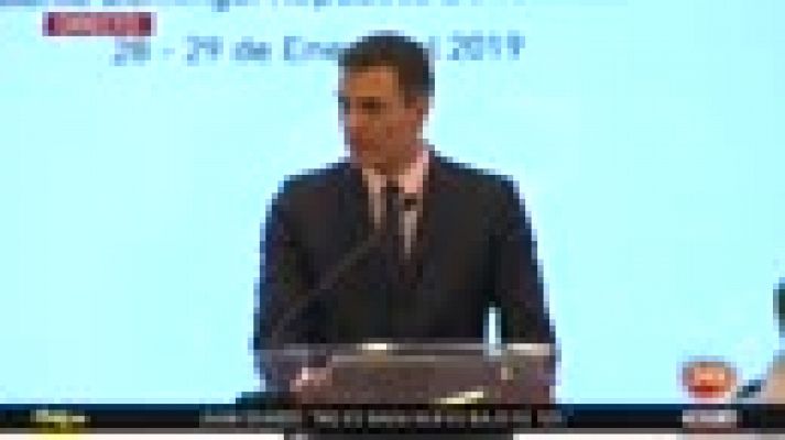 Pedro Sánchez: "Quien responde con balas y prisiones a las ansias de libertad es un tirano" 