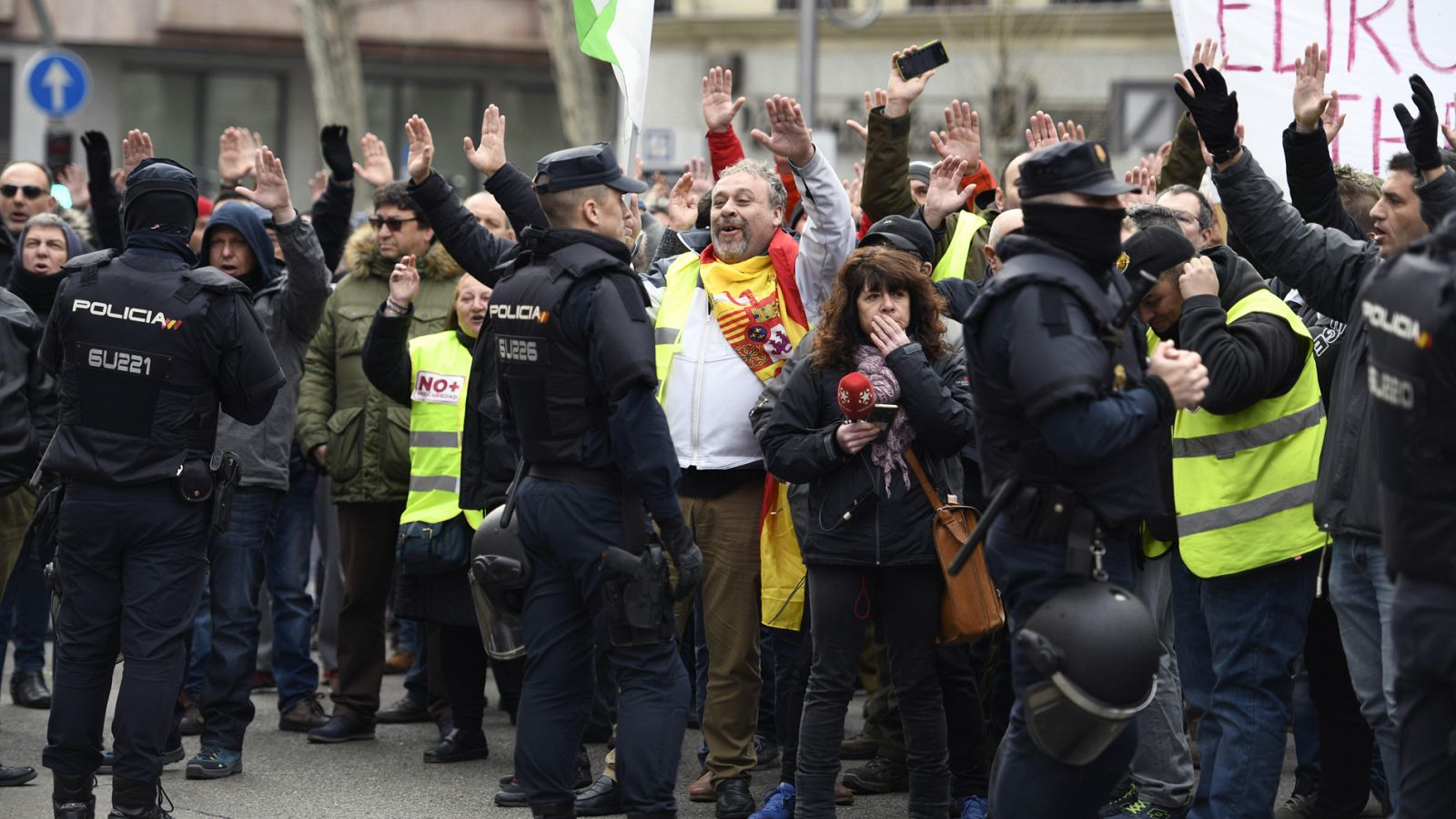 Telediario 1: "Volvemos a exigir que negociemos" | RTVE Play