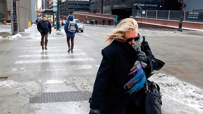 Telediario 1 - "Casi congelados" en el centro de EE.UU. por el frío polar