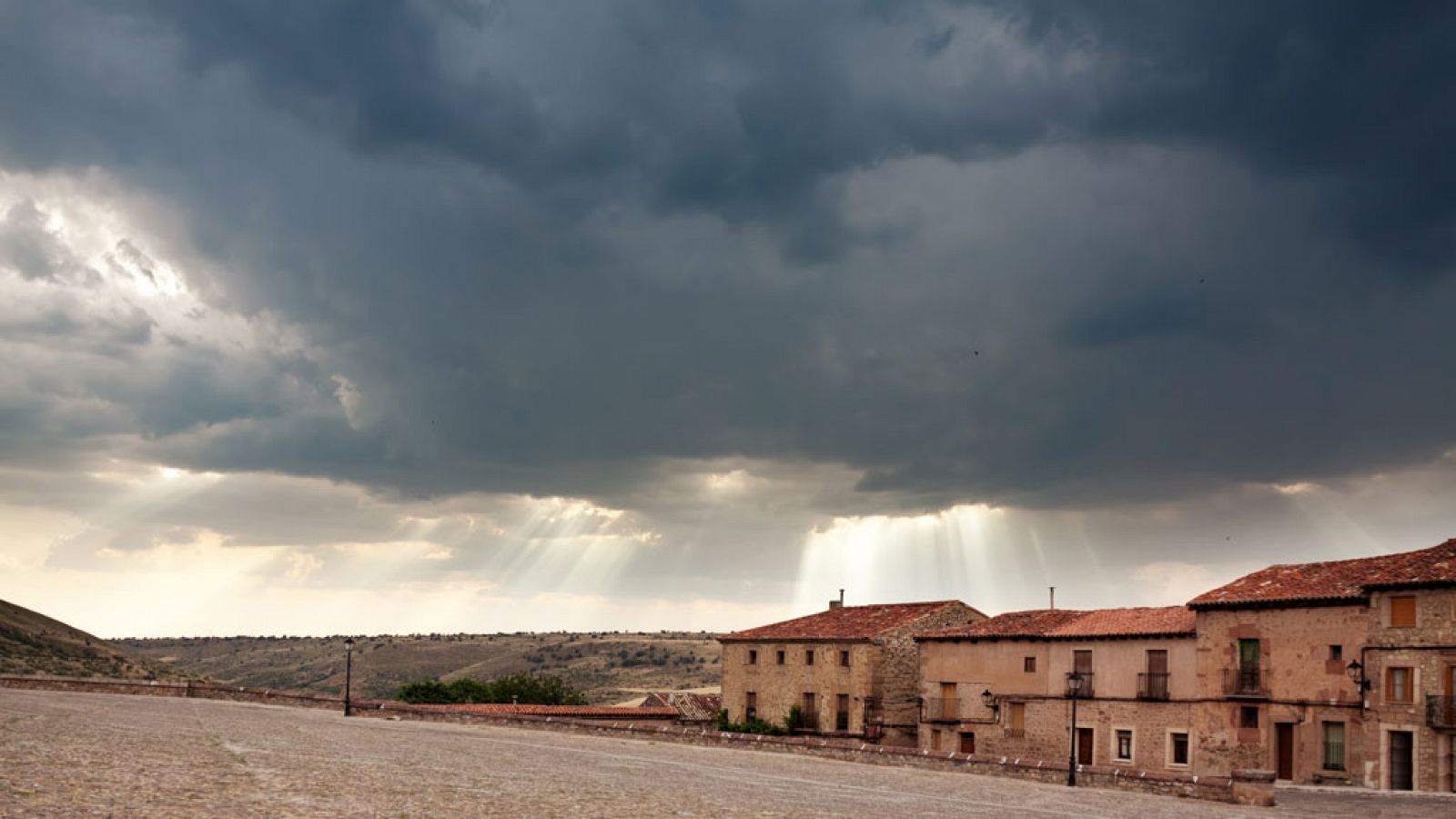 El tiempo: Lluvias generalizadas y temperaturas que suben en todo el país | RTVE Play