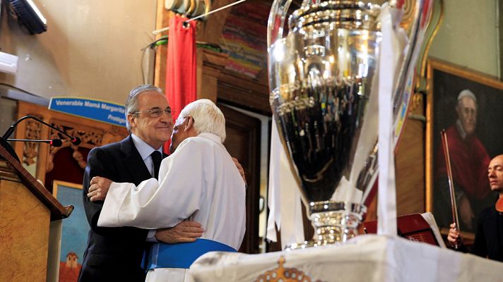 La parroquia del Padre Ángel recibe la 'Decimotercera'