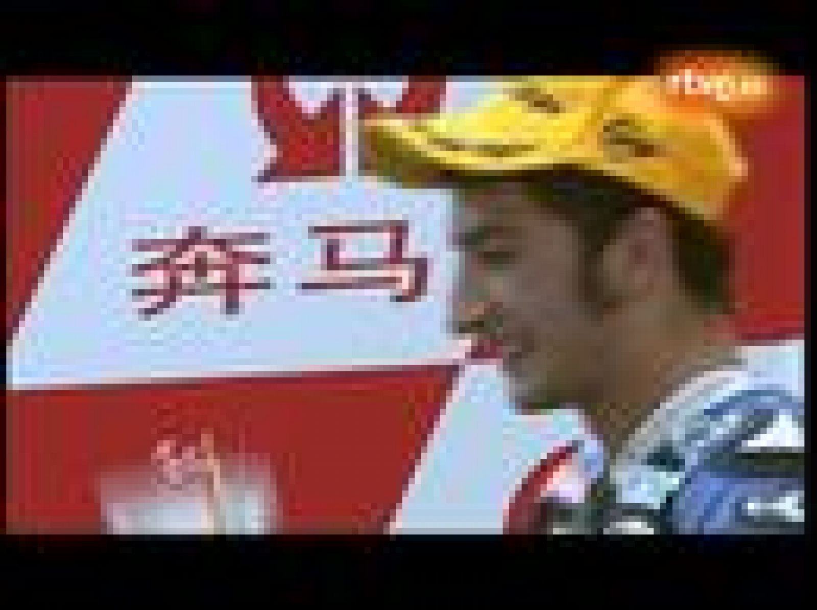 Conoce al piloto italiano de 125 cc Andrea Iannone, uno de los principales rivales de Julián Simón en la lucha por el título de la categoría del octavo de litro.