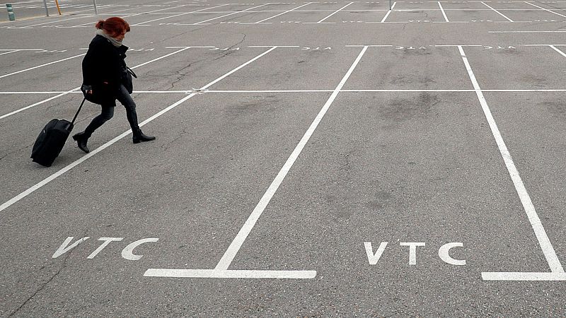 Uber y Cabify no operan en Barcelona desde  este viernes y otras VTC prevén presentar ERE