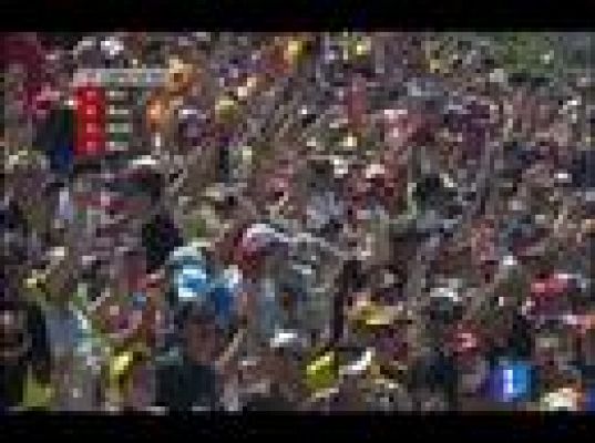  - Aoyama y Smith ganan