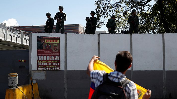 Los españoles en Venezuela, preocupados por la crisis