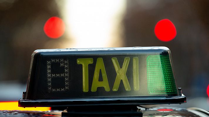 Primer fin de semana en Barcelona sin vehículos de Uber y Cabify