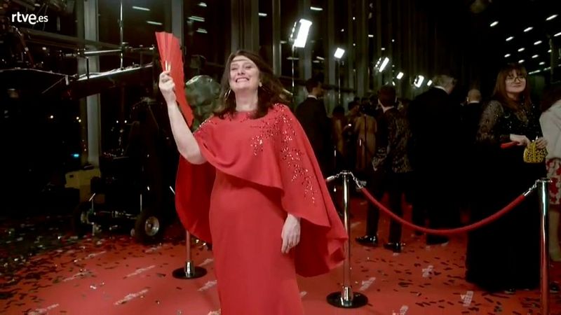 Goya 2019 - Adelfa Calvo en la cámara glamur