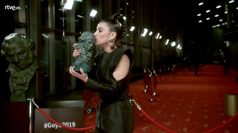 Goya 2019 - Carolina Yuste, mejor actriz de reparto, en la cámara glamur