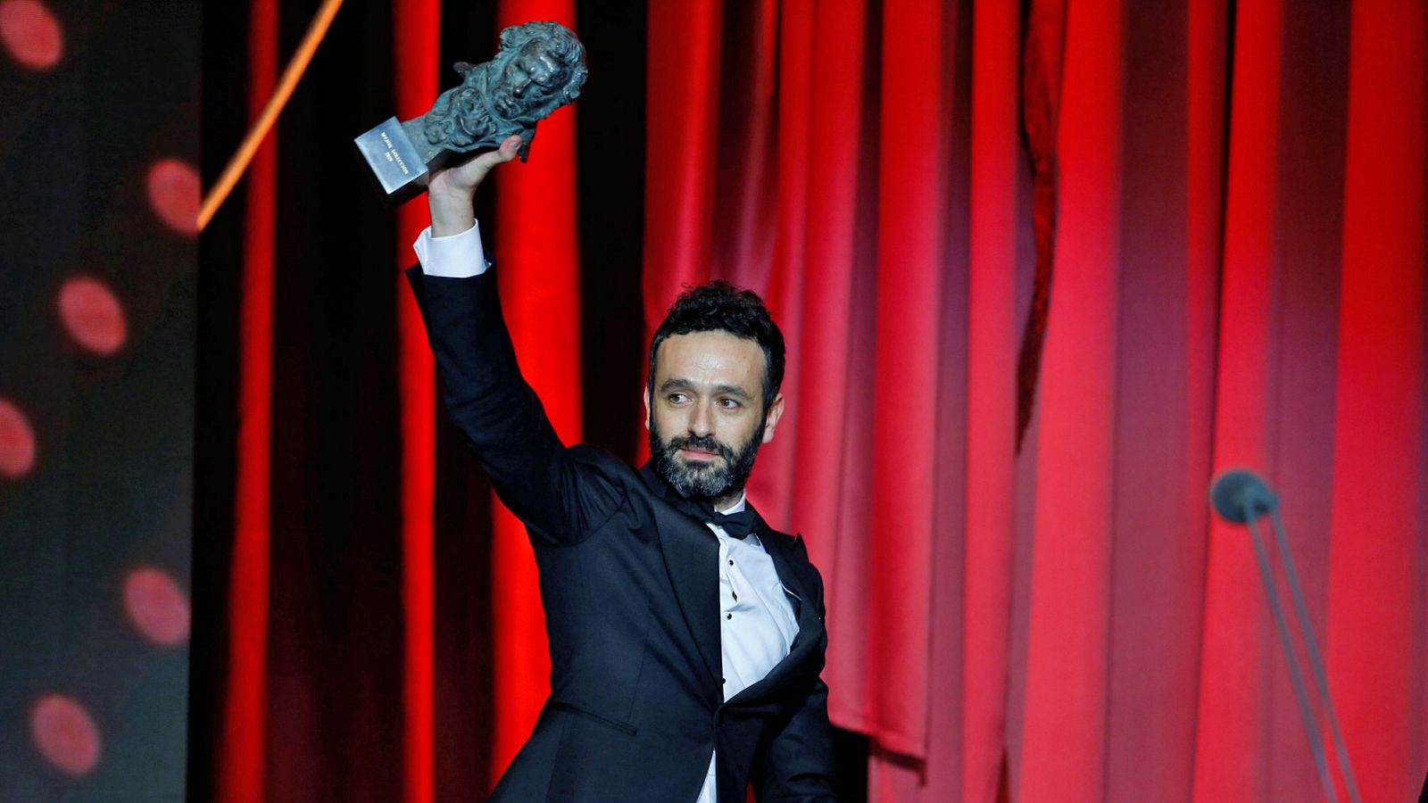 Premios Goya: Rodrigo Sorogoyen, Goya al mejor director por 'El reino': "Me estáis haciendo muy feliz y estáis creando un monstruo"
