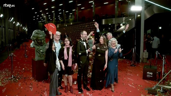 Equipo 'El silencio de otros', mejor película documental